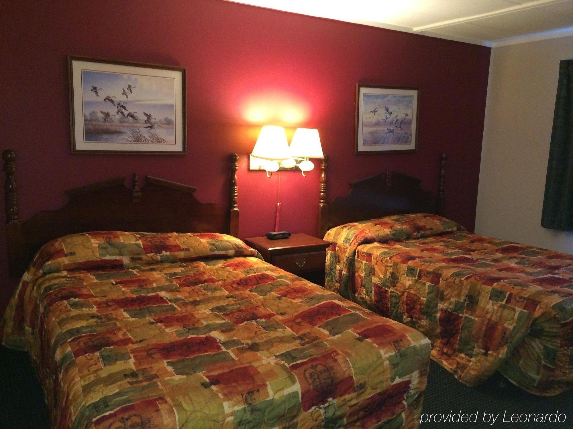Rapids Inn & Suites Wisconsin Rapids Eksteriør bilde