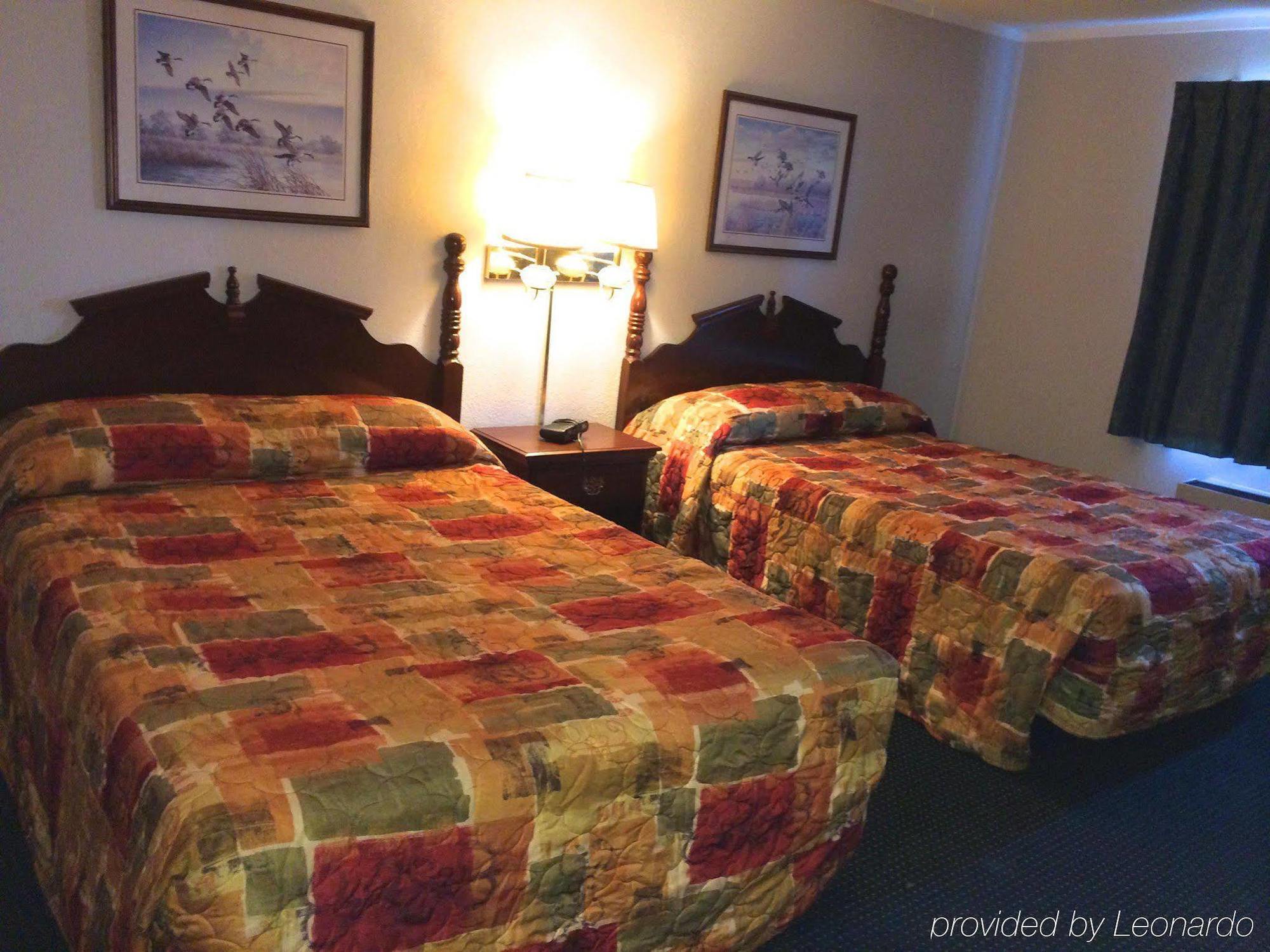 Rapids Inn & Suites Wisconsin Rapids Eksteriør bilde